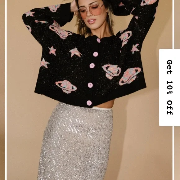 Dressed in LALA Saturn Sequin Skirt - Picture 4 of 9